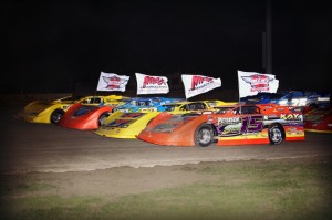 Four abreast parade lap at Davenport Deery race pm