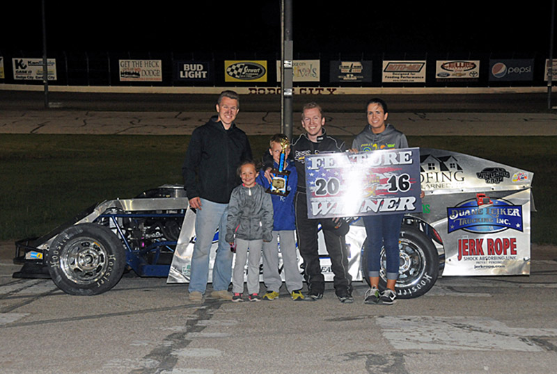 William-Nusser-Win-IMCA-Modifieds-DCRP-042316