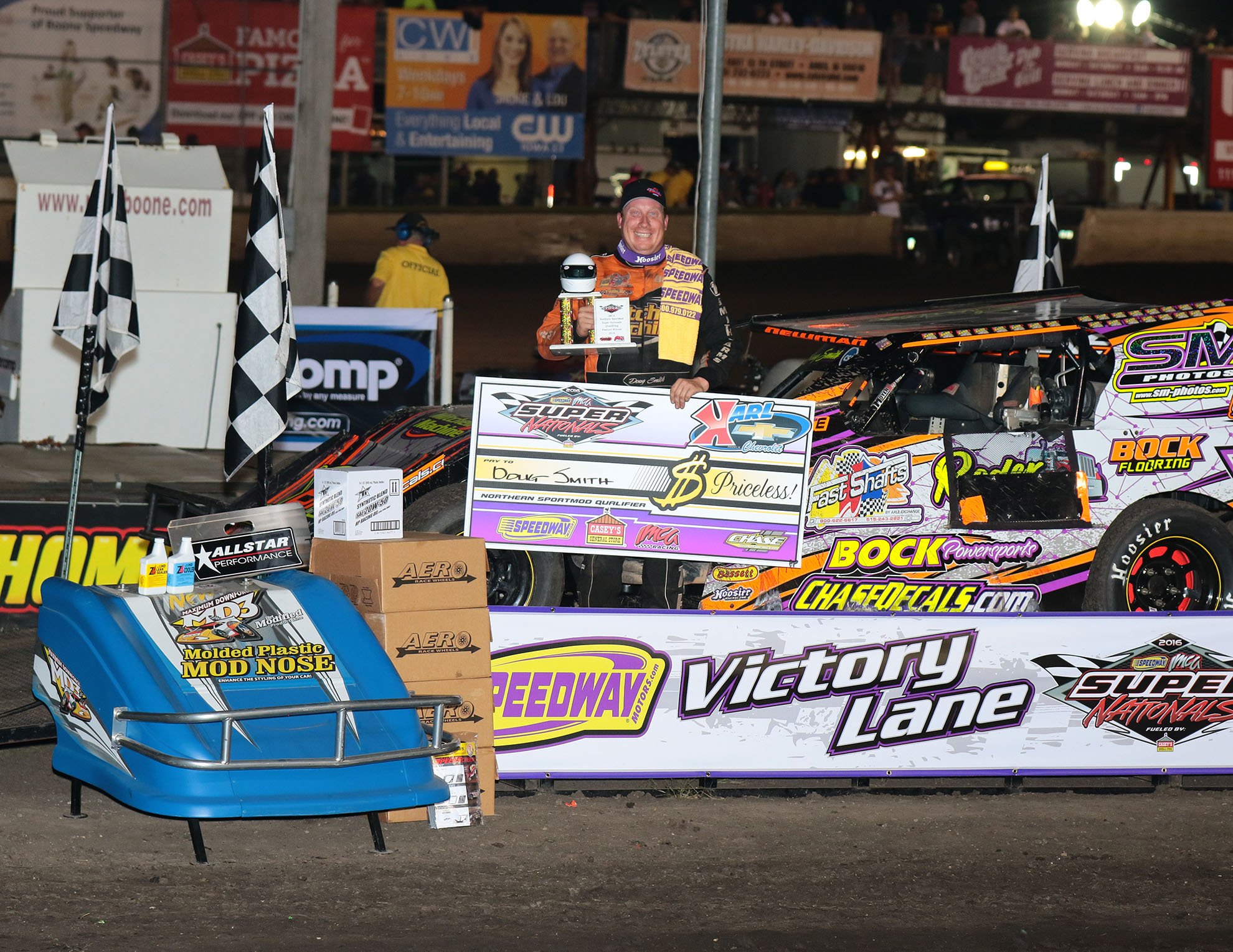 Smith scores big in Northern SportMod qualifier - IMCA - International ...