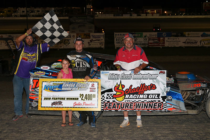 Thornton wins Dakota Tour thriller at Dickinson, Zevenbergen cruises to