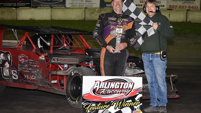 IMCA Modified Winner #7s Todd Stinehart
