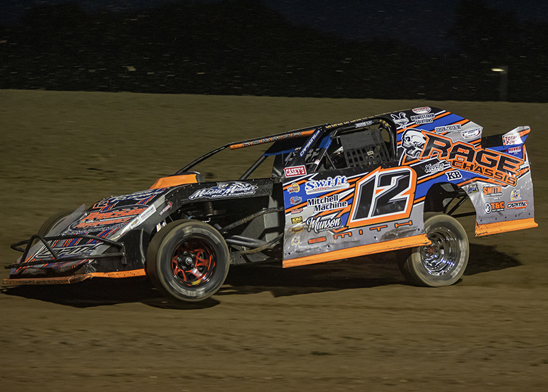 Smith rides fast start to first Northern SportMod national title IMCA