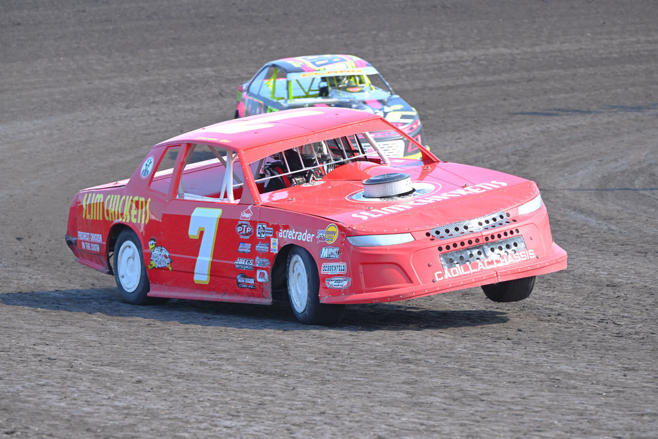 Taylor doing double duty at 40th IMCA Super Nationals IMCA