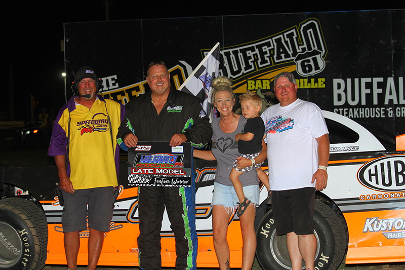 Woodworth tops Drive for 5, Profeta wins career first feature at Lee