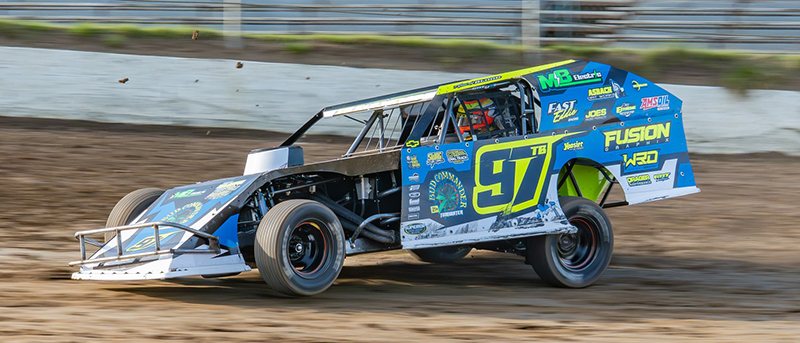 Blood Clinches First Grays Harbor Checkers of 2025 - IMCA ...