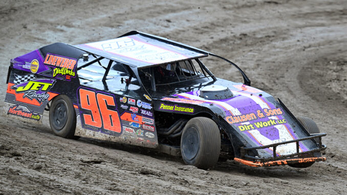 MOD Jaxon Saathoff OT PB Joe Orth Photo