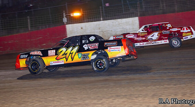 SC Jason Robbins (211) Jerry Miles (4) OT PB BA Photography