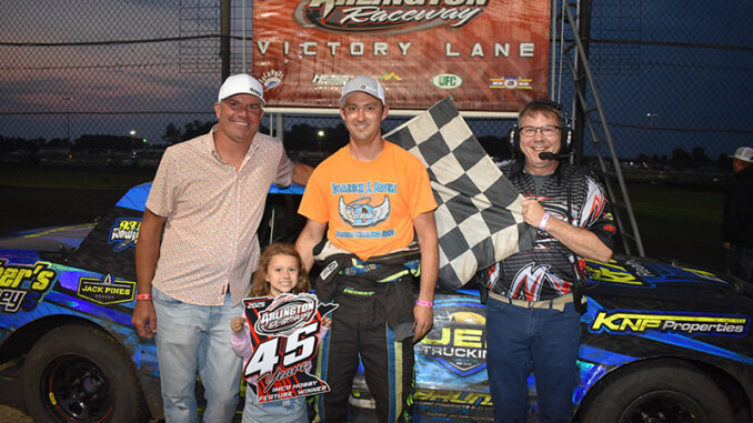 HOBB Cory Probst VL PB Sarah Moriarty