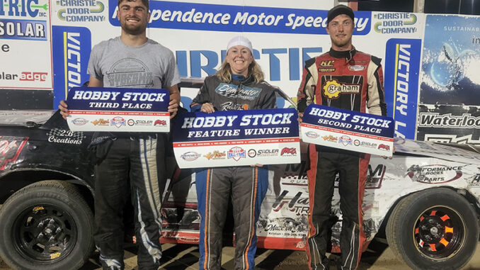 HOBB Leah Wroten VL (Podium) PB Black Hat Photography