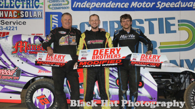 MOD Brennen Chipp VL (podium) PB Black Hat Photography