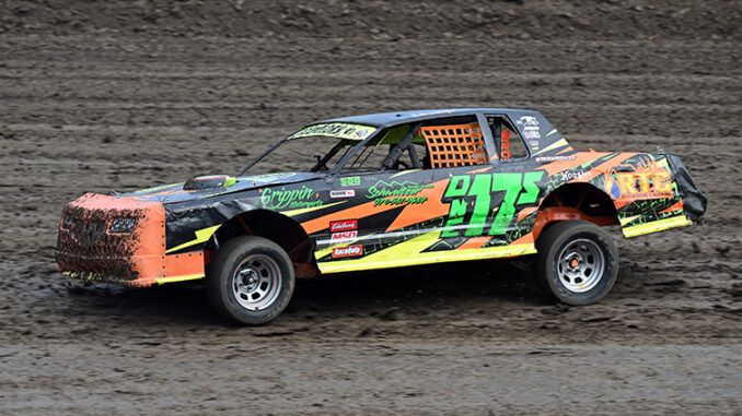 SC Josh Schweitzer OT PB Joe Orth Photo