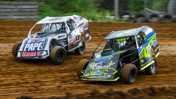 MOD Kevin Williamson (42) Brett Muth (8M) OT PB JDavenport Photography