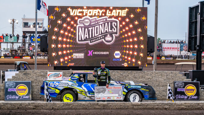 Braden Richards raced to redemption with his Sunoco IMCA Stock Car Qualifier 3 win on Sept. 4 at Boone Speedway during the Speedway Motors IMCA Super Nationals fueled by Casey’s, locking himself into the middle row of Saturday’s Big Dance. (Photo by Byron Fichter Fotography)