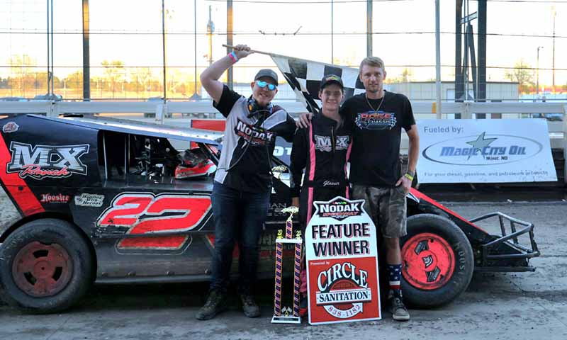 Glasser Sweeps Nodak Weekend with Last-Lap SportMod Victory - IMCA